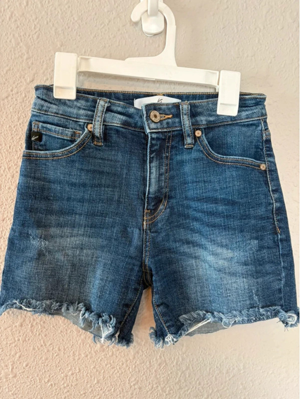 Kancan dark wash jean shorts size S some stretch
